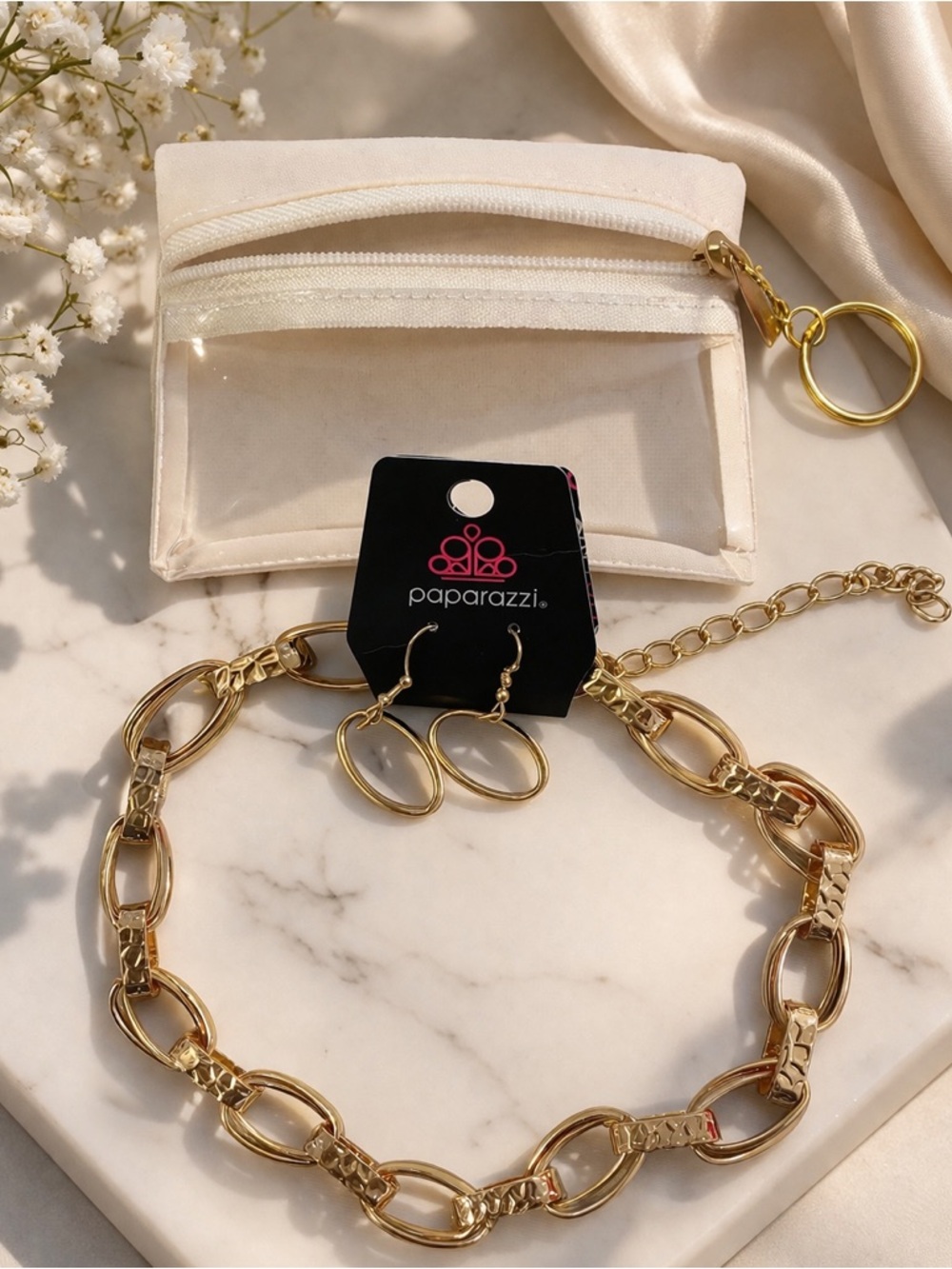 paparazzi Gold-Link Chain Necklace and Hoop Earrings Set